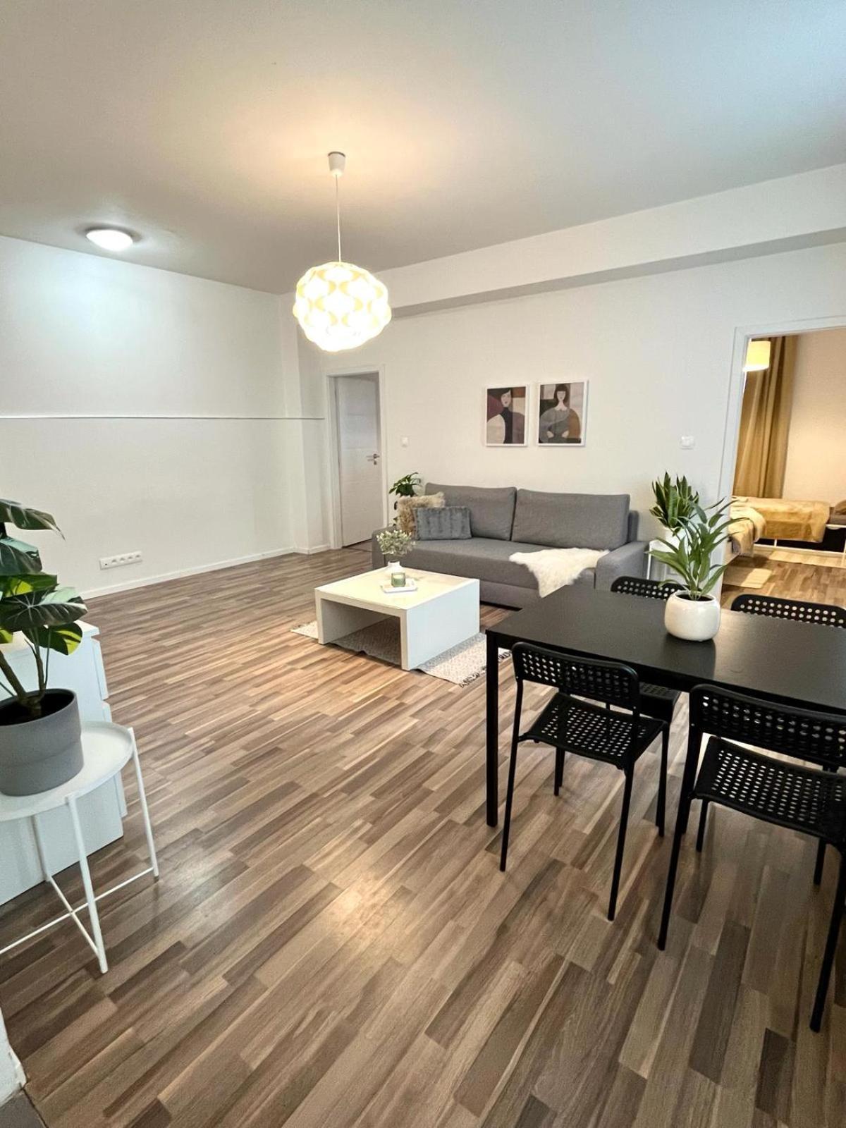 Adele - Old Town Apartment Bratislava